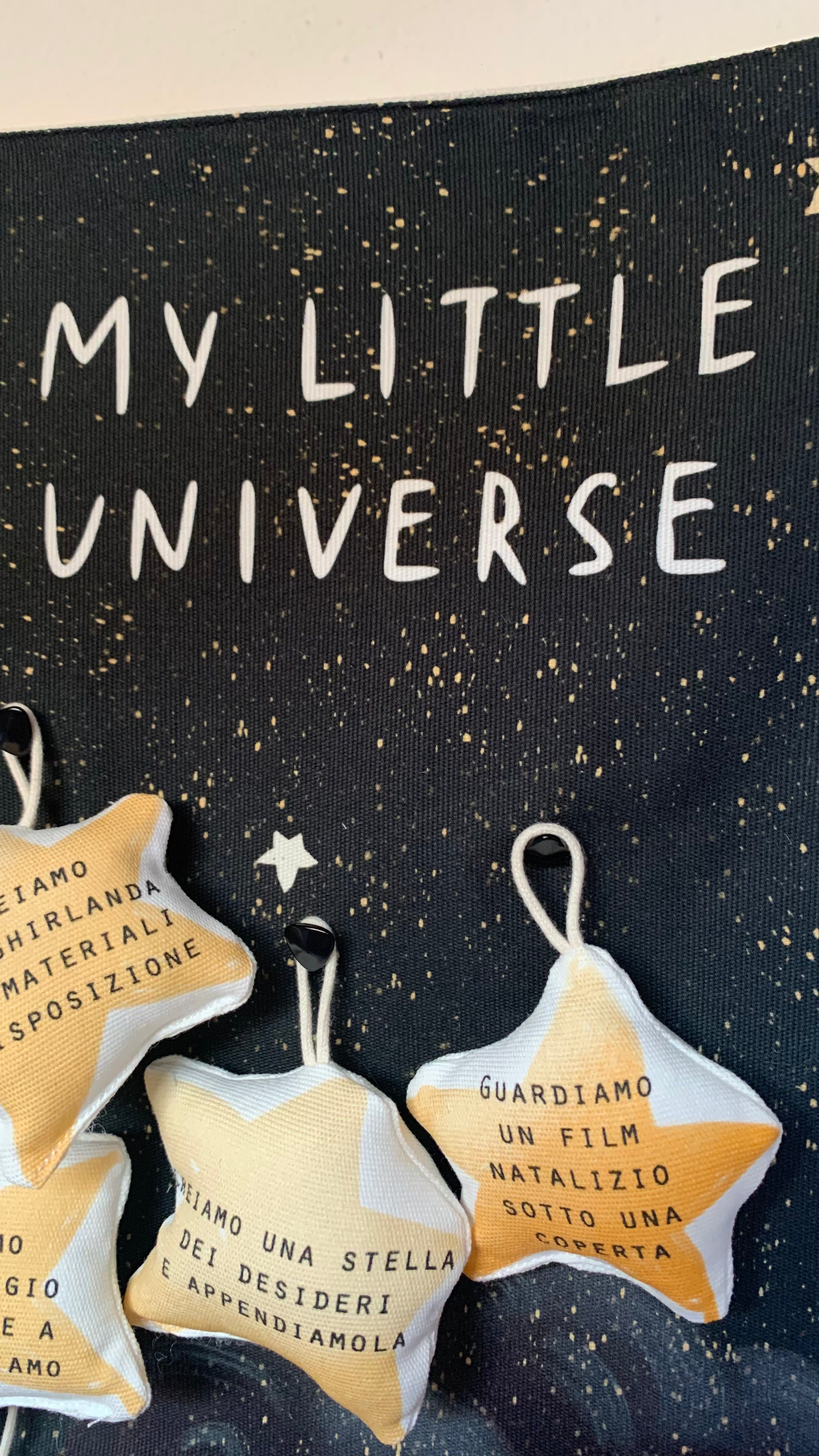 My little universe- un cielo che si riempie di gesti, parole e ricordi.